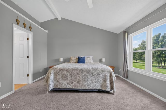 6538 Stafford Trace, Zionsville, IN 46077