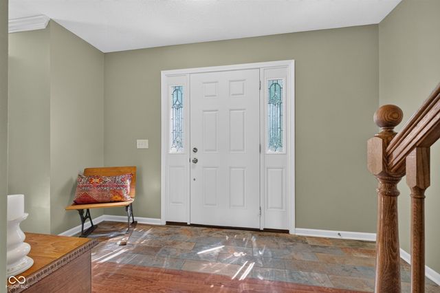 6538 Stafford Trace, Zionsville, IN 46077