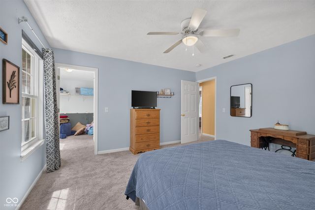 6538 Stafford Trace, Zionsville, IN 46077