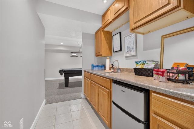 6538 Stafford Trace, Zionsville, IN 46077