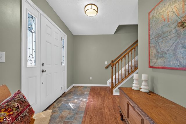 6538 Stafford Trace, Zionsville, IN 46077