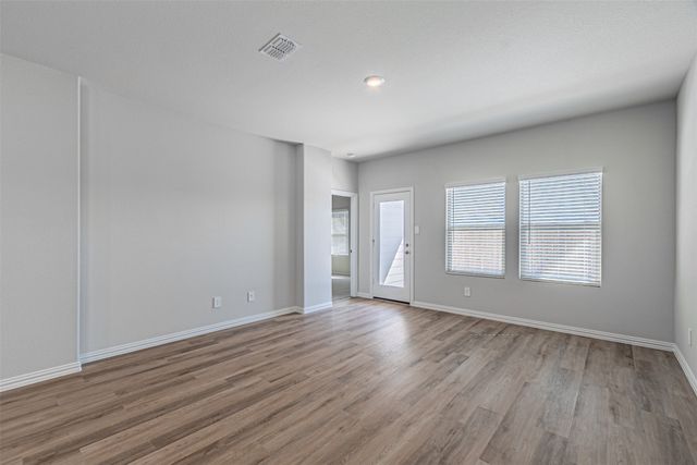 801 Leavenworth Drive, Mckinney, TX 75071
