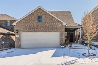 801 Leavenworth Drive, Mckinney, TX 75071