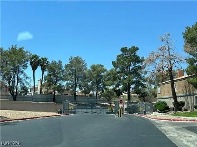 5260 Mission Monterey Lane 208, Las Vegas, NV 89107