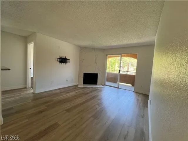 5260 Mission Monterey Lane 208, Las Vegas, NV 89107