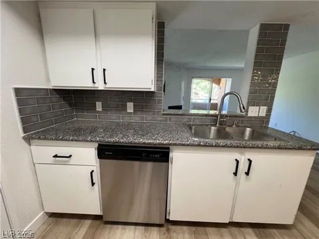 5260 Mission Monterey Lane 208, Las Vegas, NV 89107