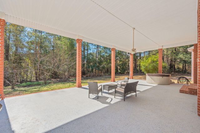 4440 Old Antioch Road, Crestview, FL 32536