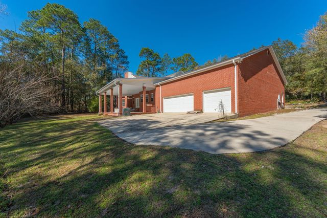 4440 Old Antioch Road, Crestview, FL 32536