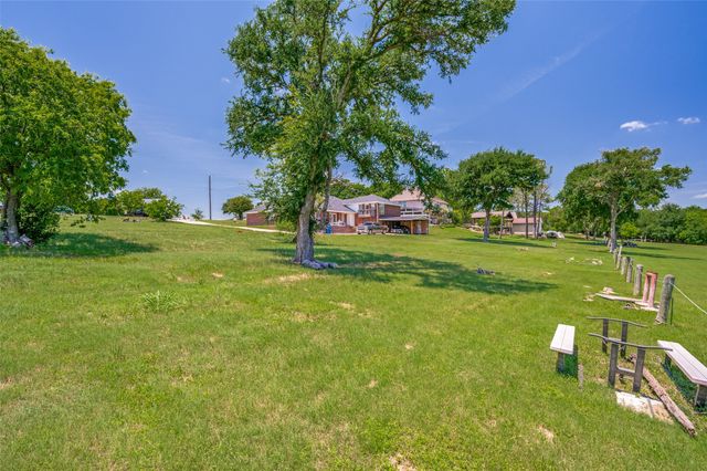 1505 Hillcrest Drive, Little Elm, TX 75068