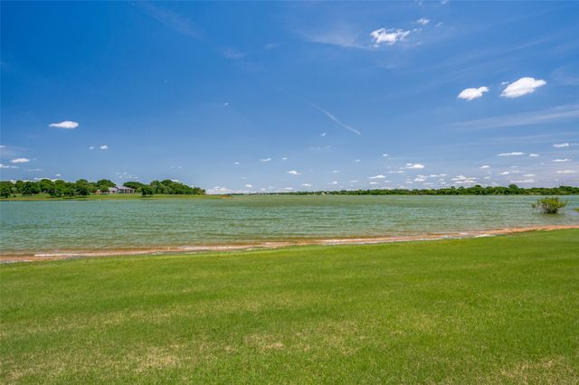 1505 Hillcrest Drive, Little Elm, TX 75068