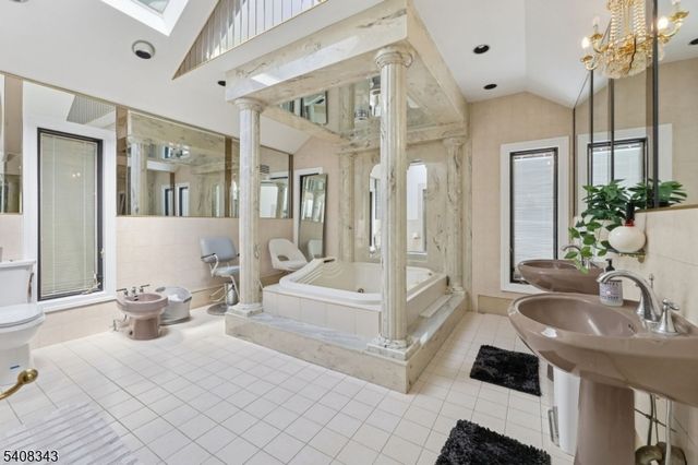 104 S Powder Mill Rd, Parsippany-troy Hills Twp., NJ 07950