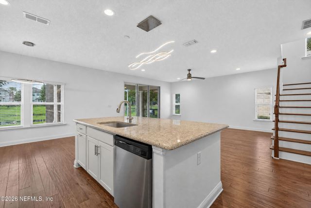 325 HERON LANDING Road, St. Johns, FL 32259