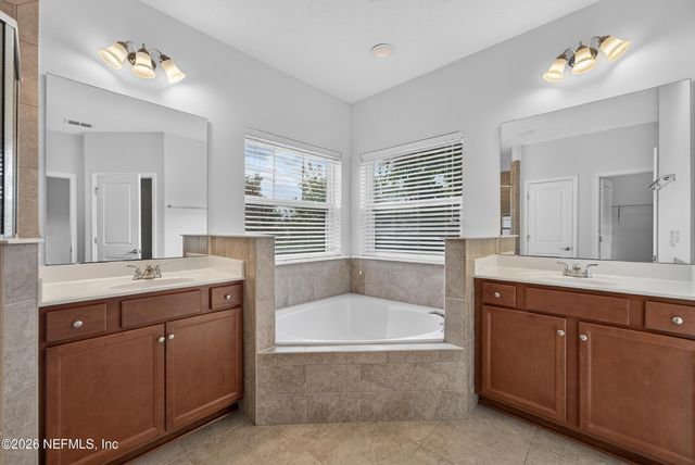 325 HERON LANDING Road, St. Johns, FL 32259