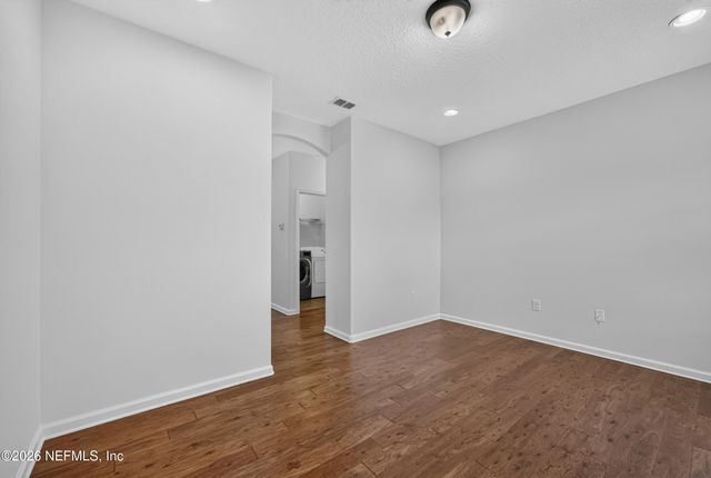 325 HERON LANDING Road, St. Johns, FL 32259
