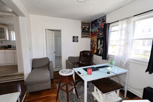 140 Lyme St, Malden, MA 02148