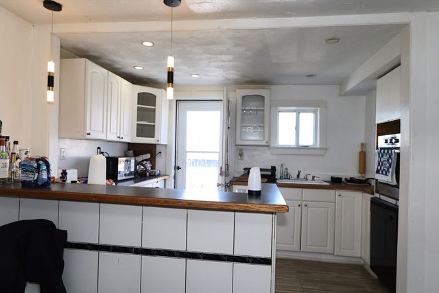 140 Lyme St, Malden, MA 02148