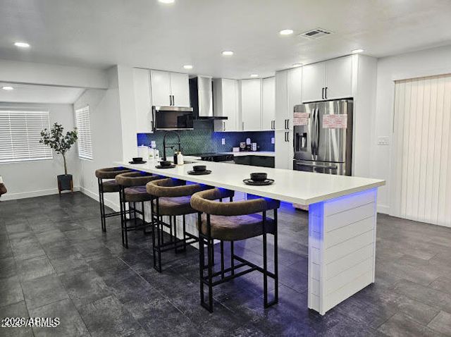 5040 N 69TH Drive, Glendale, AZ 85303