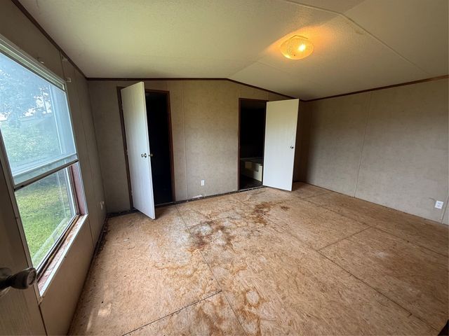 204 Mcelroy Street, Southmayd, TX 76273