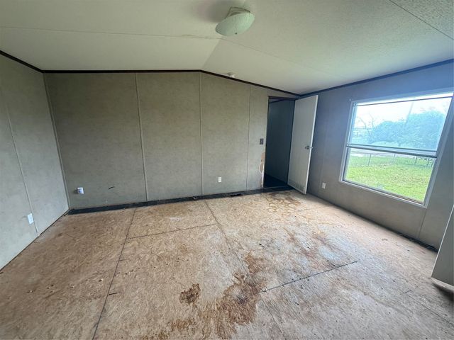 204 Mcelroy Street, Southmayd, TX 76273