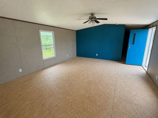 204 Mcelroy Street, Southmayd, TX 76273