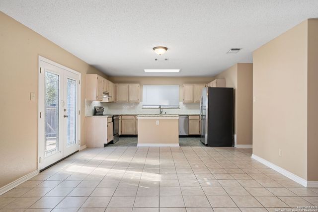 3410 ARROYO OAK DR, San Antonio, TX 78247