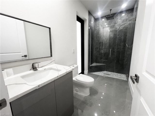 8396 Tolles DR, North Fort Myers, FL 33917