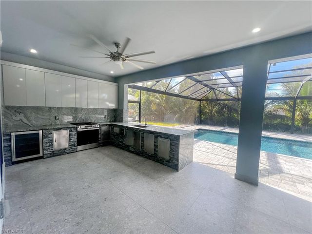 8396 Tolles DR, North Fort Myers, FL 33917