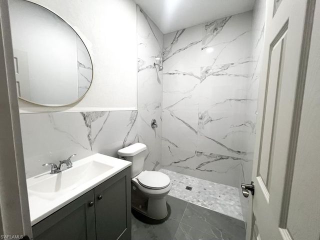 8396 Tolles DR, North Fort Myers, FL 33917