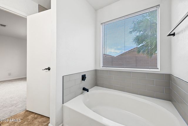 9017 W AVALON Drive, Phoenix, AZ 85037