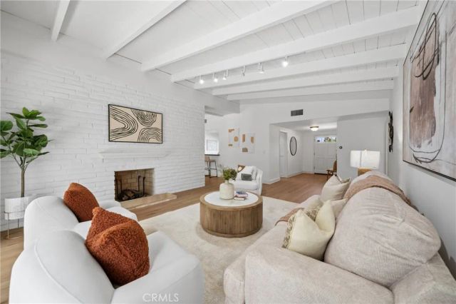 23000 Brenford Street, Woodland Hills, CA 91364