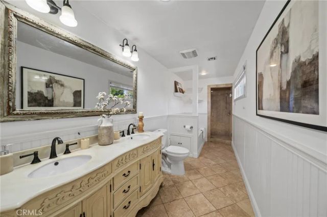 23000 Brenford Street, Woodland Hills, CA 91364