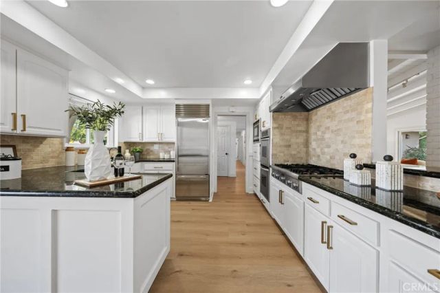 23000 Brenford Street, Woodland Hills, CA 91364