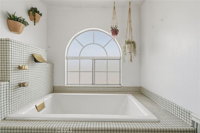 3495 Gaviota Avenue, Long Beach, CA 90807