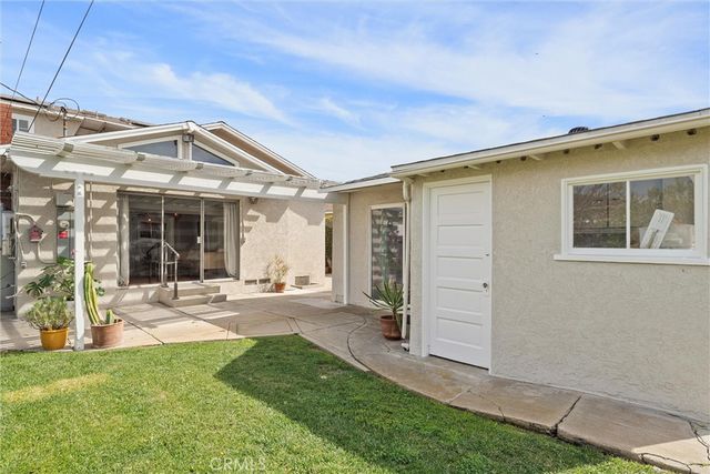 3495 Gaviota Avenue, Long Beach, CA 90807