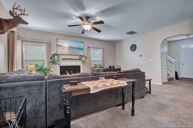 16 Burr Oak Circle, Bunnlevel, NC 28323