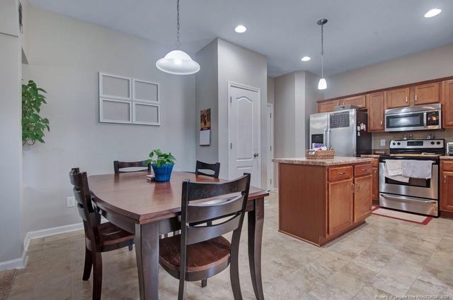 16 Burr Oak Circle, Bunnlevel, NC 28323