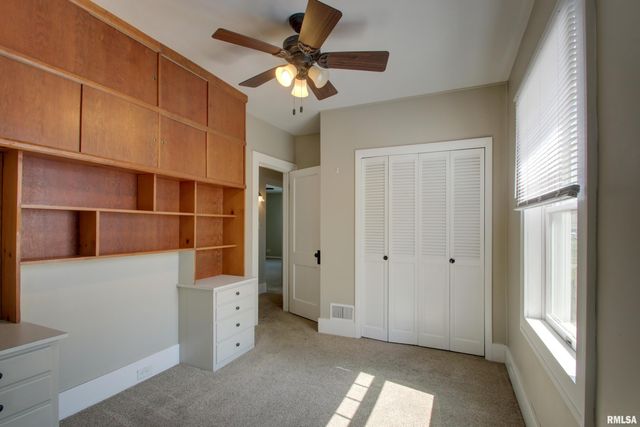 1512 LOCUST Street, Quincy, IL 62301