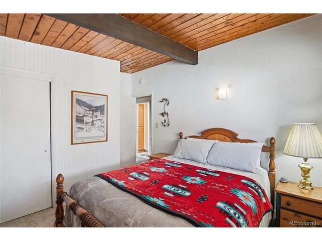 15325 W 48th Ave W, Golden, CO 80403