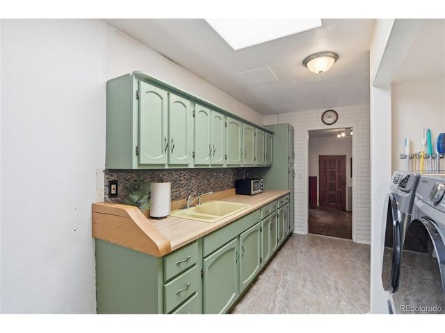 15325 W 48th Ave W, Golden, CO 80403