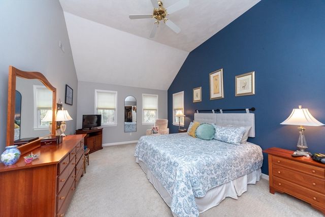 94 Dean Rd, Marlborough, MA 01752