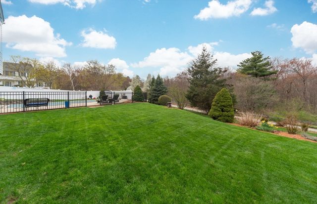 94 Dean Rd, Marlborough, MA 01752