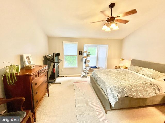 6123 LIVERPOOL LN, Alexandria, VA 22315