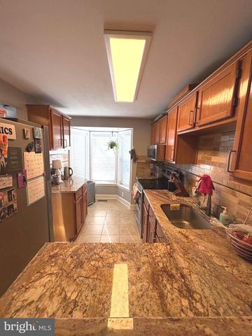 6123 LIVERPOOL LN, Alexandria, VA 22315