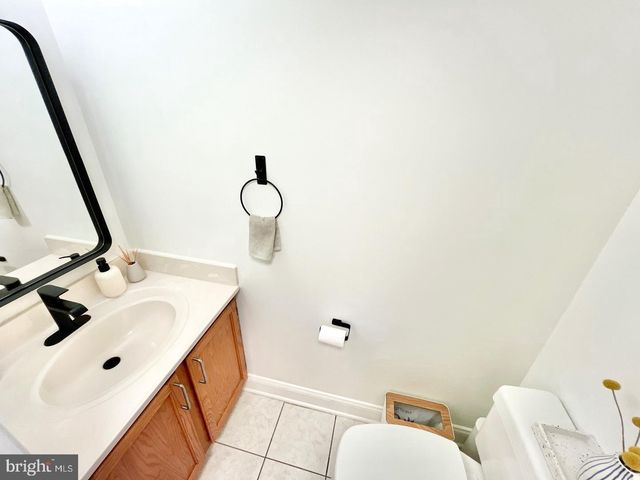 6123 LIVERPOOL LN, Alexandria, VA 22315