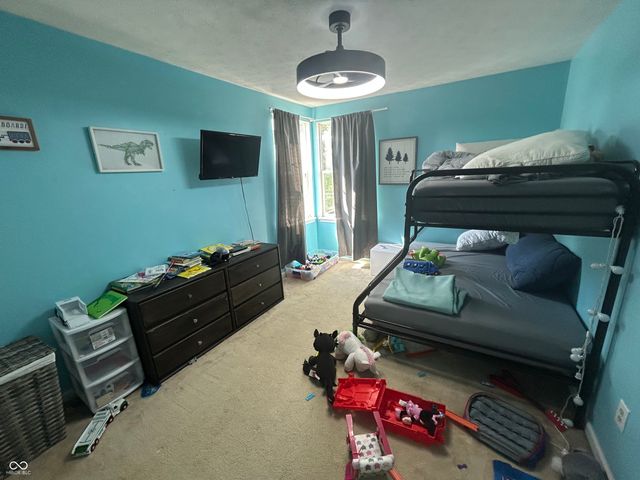 429 E Clear Lake Lane, Westfield, IN 46074