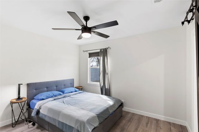 1306 E Lovers Lane, Arlington, TX 76010