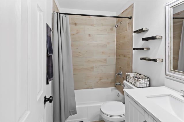 1306 E Lovers Lane, Arlington, TX 76010