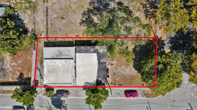1504 N Sapodilla Avenue N, West Palm Beach, FL 33401