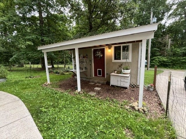 7876 Oscar Green Rd, Primm Springs, TN 38476