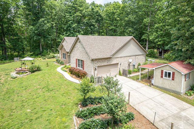 7876 Oscar Green Rd, Primm Springs, TN 38476